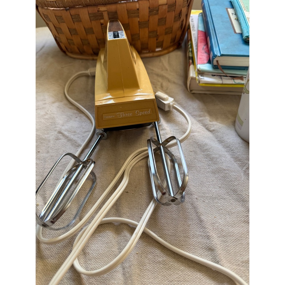 Vintage 1970s Sears 3 Speed Hand Mixer Harvest Gold Retro Kitchen Working